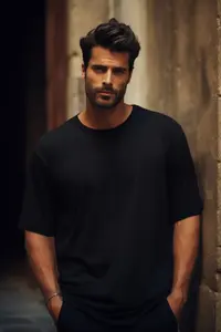MAN Black Basic Crew Neck Oversized/Wide Cut Short Sleeve T-Shirt