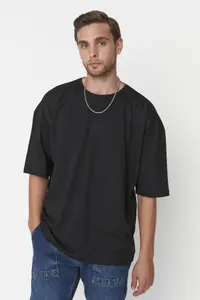 MAN Black Basic Crew Neck Oversized/Wide Cut Short Sleeve T-Shirt - Image 3