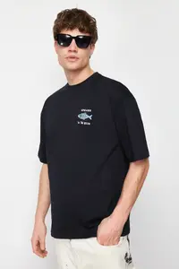 MAN Black Oversized/Wide Cut 100% Cotton Velvet Texture Printed T-Shirt - Image 5