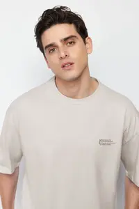 MAN Stone Oversized 100% Cotton Crew Neck Minimal Text Printed Tok Material T-Shirt - Image 3
