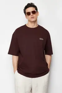 MAN Dark Brown Oversized/Wide Cut 100% Cotton Minimal Text Printed T-Shirt