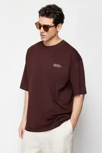 MAN Dark Brown Oversized/Wide Cut 100% Cotton Minimal Text Printed T-Shirt - Image 3