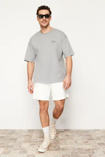 MAN Gray Oversized 100% Cotton Crew Neck Minimal Text Printed T-Shirt