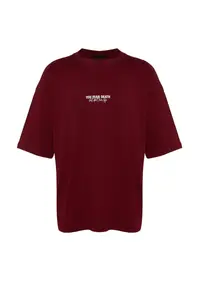 MAN Burgundy Oversized/Wide Cut 100% Cotton Minimal Text Printed T-Shirt - Image 8