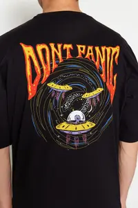 MAN Black Oversized/Wide Cut Space Printed 100% Cotton T-Shirt - Image 5