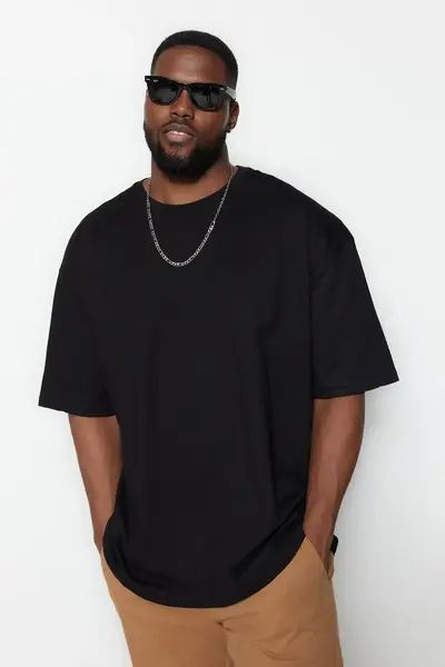 TMNSS23TS00139-BLACK_1