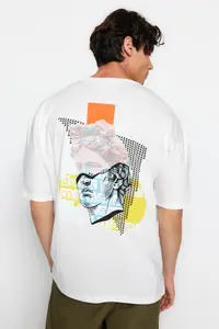 MAN Ecru Unisex Oversized/Wide Cut Art Back Printed Knitting T-Shirt