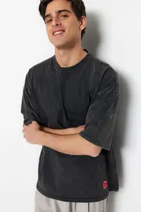 MAN Premium Anthracite Oversized/Wide Cut Faded Effect 100% Cotton T-Shirt - Image 3