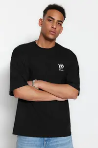 MAN Black Oversized/Wide Cut Far East Printed 100% Cotton T-Shirt - Image 2