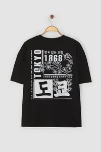 MAN Black Oversized/Wide Cut Far East Printed 100% Cotton T-Shirt - Image 7