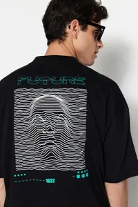 MAN Black Oversized/Wide Cut Puffy Printed 100% T-Shirt