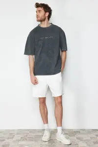 MAN Anthracite Oversized/Wide Cut Faded Effect Text Printed 100% Cotton T-Shirt - Image 7