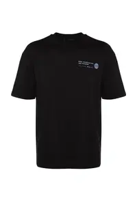 MAN Black Oversized Printed 100% Cotton T-Shirt - Image 8