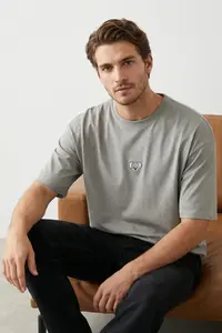 MAN Gray Oversized/Wide Cut Koala Embroidered 100% Cotton T-Shirt