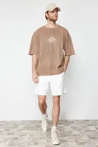 MAN Brown Oversized/Wide Cut Faded Effect Eagle Printed 100% Cotton T-Shirt - Image 2