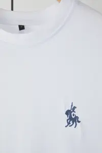 MAN White Regular Cut Horse Embroidery Detailed 100% Cotton T-Shirt - Image 4
