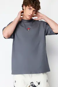 MAN Anthracite Oversized/Wide Cut Mushroom Embroidered 100% T-Shirt - Image 4