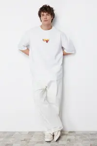 MAN White Oversized/Wide Cut Space Printed 100% T-Shirt - Image 2