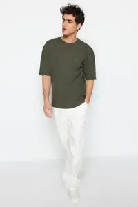 MAN Khaki Oversized/Wide Cut Crew Neck Basic Plus Size T-Shirt - Image 3