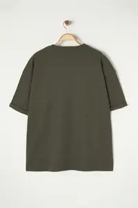MAN Khaki Oversized/Wide Cut Crew Neck Basic Plus Size T-Shirt - Image 8