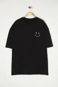 MAN Plus Size Black Oversized/Wide Cut 100% Cotton T-Shirt - Image 3