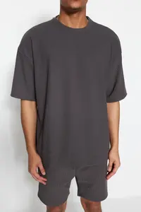 MAN Plus Size Basic Gray Oversized/Wide Cut textured Wrinkle-Free Ottoman T-Shirt - Image 4