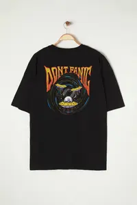 MAN Plus Size Black Oversized/Wide Cut Space Printed 100% Cotton T-Shirt - Image 3