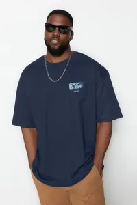 MAN Plus Size Navy Blue Oversized/Wide Cut Fluffy Text Printed 100% Cotton T-Shirt - Image 2