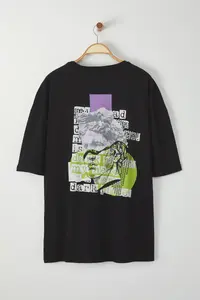MAN Plus Size Black Oversized/Wide Cut Art Back Printed Knitting T-Shirt - Image 3