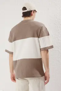 MAN Stone Oversized/Wide Cut Color Blocked textured T-Shirt - Image 2