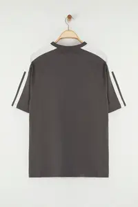MAN Anthracite College Oversized/Wide Cut 100% Cotton Color Blocked T-Shirt - Image 4