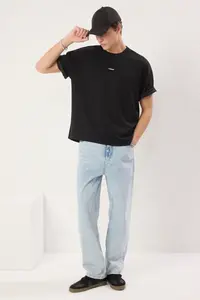MAN Black Oversized / Wide Cut Metal Label Detailed interlock T-Shirt - Image 3