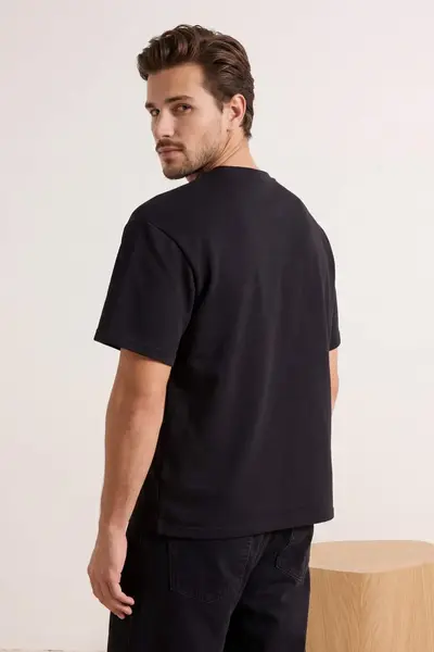 TMNSS26TS00010-BLACK_1