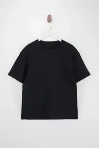 MAN Black Wardrobe Essentials Low Shoulder Regular Fit Basic T-Shirt - Image 4