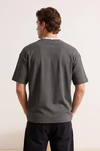 MAN Anthracite Oversized/Wide Cut textured T-Shirt - Image 3