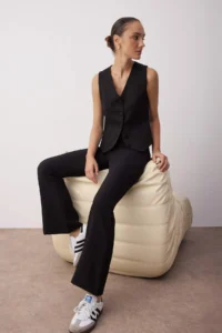 TRENDYOLMİLLA Black Flare flared leg Bootcut Weaving Pants