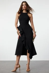 TRENDYOLMİLLA Black with flywheel Weaving Chic Evening Gown Gece Graduation Dress