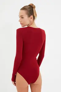 TRENDYOLMİLLA Burgundy Deep V-Neck snaps Knitting Bodysuit .D.0084 - Image 3
