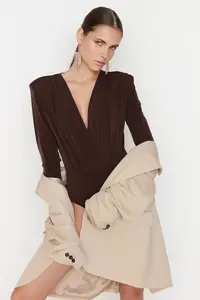 TRENDYOLMİLLA Mink Double breasted Yaka Knitting Bodysuit .D.0161