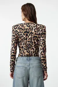 TRENDYOLMİLLA Multicolored Double breasted Yaka Knitting Bodysuit .D.0161 - Image 6