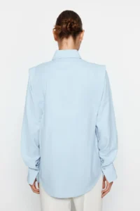 TRENDYOLMİLLA X Sagaza Studio Light Blue Ruffle Detailed Weaving Poplin Shirt - Image 5