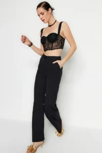 TRENDYOLMİLLA Black Wide Leg Weaving Pants - Image 5