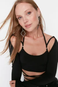 TRENDYOLMİLLA Black Piping Detailed Blouse - Image 2