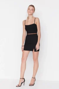 TRENDYOLMiLLA Black Slit Detailed Weaving Skirt - Image 5
