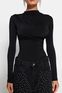 TRENDYOLMİLLA Black Fitted Collar Detailed Bodysuit .D.00008 - Image 5