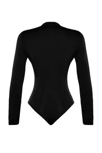 TRENDYOLMİLLA Black Fitted Collar Detailed Bodysuit .D.00008 - Image 9