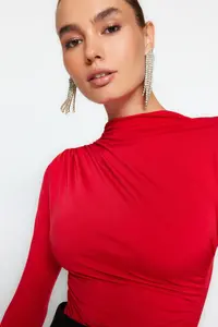 TRENDYOLMİLLA Red Close-fitting Collar Detailed Bodysuit .D.00008 - Image 3