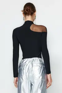 TRENDYOLMİLLA Black Transparent Detailed Knitting Tulle Bodysuit .D.00011 - Image 6