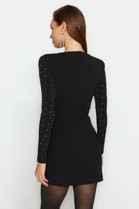 TRENDYOLMİLLA Black Stone padded Knitting Bodysuit .D.00043 - Image 8