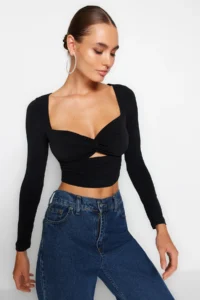 TRENDYOLMİLLA Black Cut Out/Window Detailed Knitting Blouse - Image 2